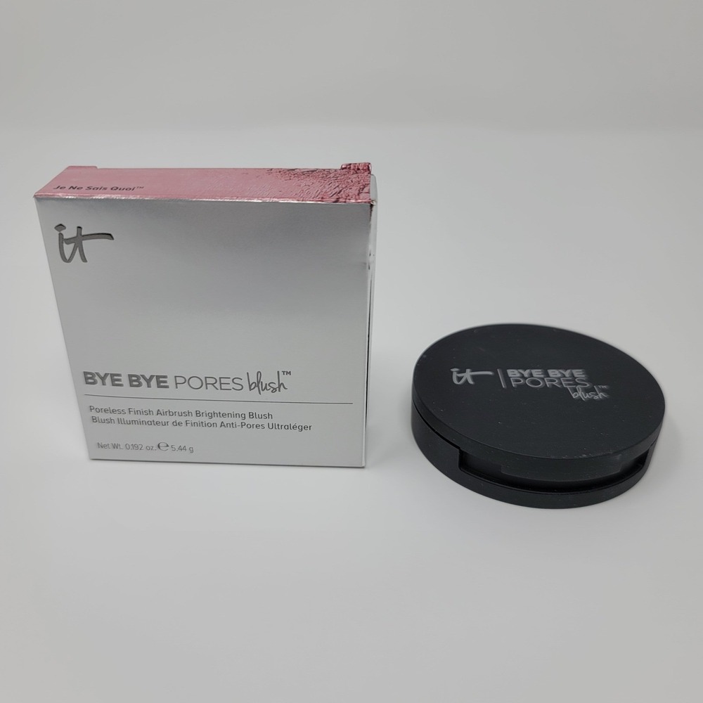 IT Cosmetics Bye Bye Pores Airbrush Blush 0.192 oz Je Ne Sais Quoi New